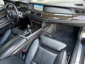 740d Individual, 234000km, 4x komforty, NightVisison, SoftCl - 10