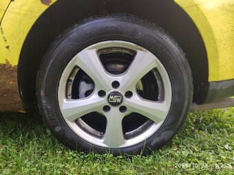 Volkswagen Touran 2.0i CNG, najeto 162.000 km - 10