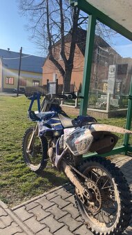 Yamaha yz 125 - 10
