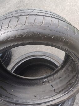 Prodám 4x pneu 255 40 19 Pirelli 2x Good Year2x - 10