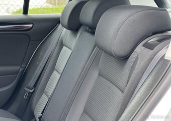 Volkswagen Golf 1.4TSi 90kw KLIMA TEMPOMAT ALU manuál 90 kw - 10