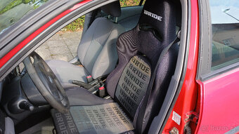 Almera 1.5i 2003 - 10