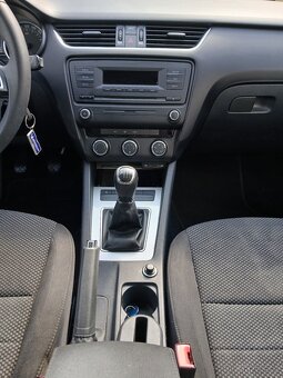 Škoda Octavia 3 kombi,1.2 Tsi,77 kW,1.majitel, nehavarované. - 10