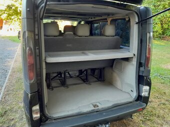 Renault Trafic Passenger 2.5 Dci - 7 míst - 10