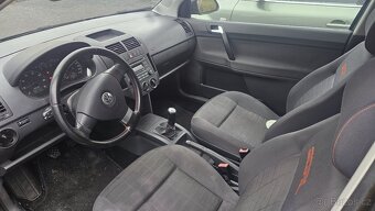 Volkswagen Polo 9N - 10