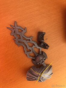 Lego Bionicle dily , navody- PRODANO - 10