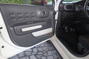 Citroën C3 1.2i PureTech 81PS, 2017, koupen V ČR 78tkm - 10