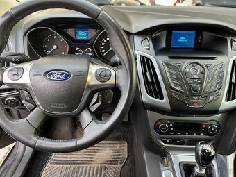 Prodám Ford Focus combi - 10