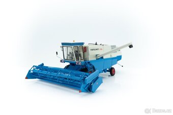 Model kombajnu Fortschritt E516 1:32 Autocult - 10