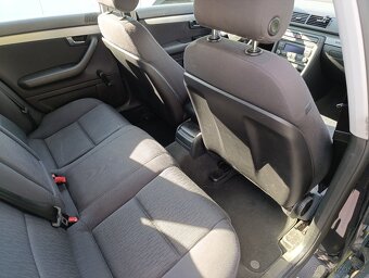Audi A4 B7 2.0 tdi quattro combi - 10