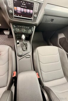 VW Tiguan 2,0 TDi, R-line 4 Motion DSG 140 kW - 10
