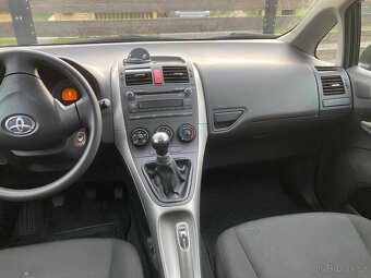 Toyota Auris 1.4 D‑4D, 66 kW, 2008 - 10
