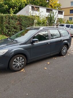 Ford Focus 1.6 combi - 10