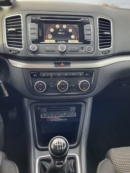 Volkswagen Sharan Comfortline 1.4 tsi 110kw - 10