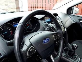 2016 Benzínový Ford Focus 1,6 Ti-VCT 92kW KOMBI - 10