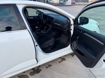 Renault Megane 4 - 10