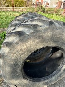 Prodám pneu Michelin Power CL, Traktorbagr CAT 432F2 - 10