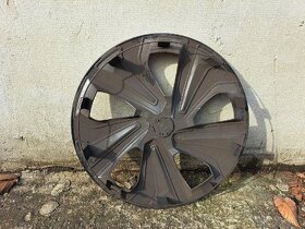 Plechové disky 15" s letními pneu a poklicemi - 10