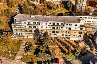 Prodej bytu 2+kk s balkonem a venkovním parkovacím místem - 10
