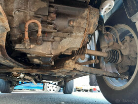 Toyota RAV4 II 2002 2,0VVT-i 110kW 4WD 1AZ - DILY, pekna - 10