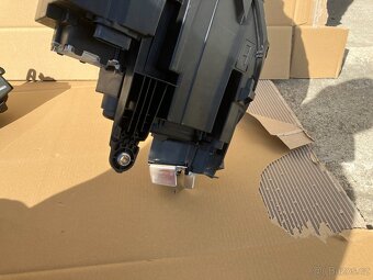 predni svetla svetlo vw passat b9 led prave leve - 10