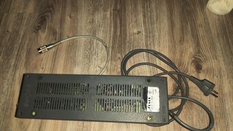 Zdroj PMD 10 pro počítače PMD 85 2 s kablemi . - 10