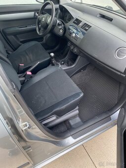 Suzuki swift - 10