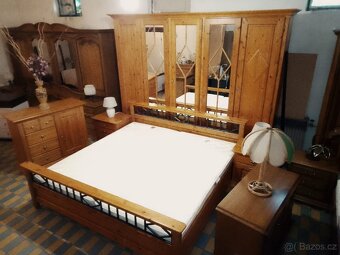 KOMPLETNÍ DŘEVĚNÁ LOŽNICE MUSTERRING - 10