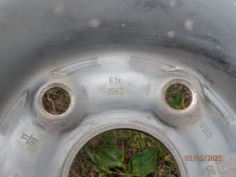 4xPlechové disky na AUDI A4 velikost 15tky. ET 45 - 10