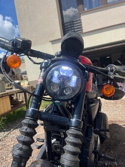 Harley Davidson Sportster Iron 883N - 10