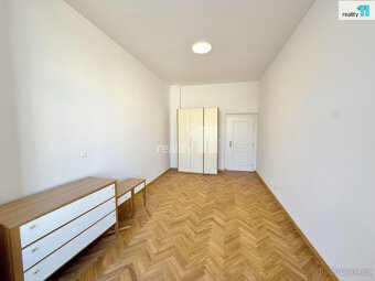 Pronájem bytu 3+kk, 82 m2, po kompletní rekonstrukci, nezaří - 10