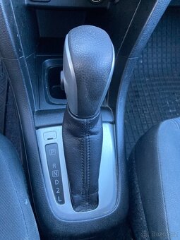 Suzuki Swift 1.2i 16V 69kw 134.000km AUTOMAT klima pojízdné - 10