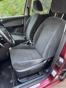 Ford c-max 1.6 - 10