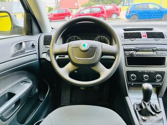 ŠKODA OCTAVIA 1.6 i BENZÍN NAJETO JEN 113 TIS KM - 10