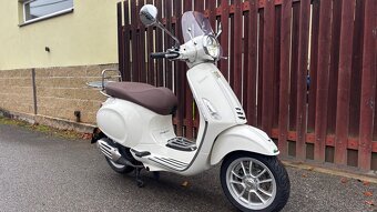 Vespa Primavera - 10