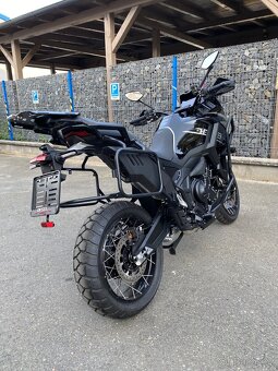 Zontes 703 Frontier černá - 10