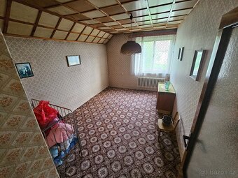 Prodám prostorný rodinný dům ve Studénce s velkou zahradou. - 10