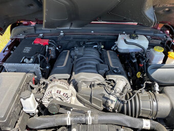 Jeep Wrangler Rubicon 392, 6.4 V8 HEMI 470HP - 10