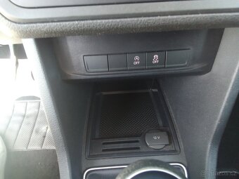 Volkswagen Caddy 2.0TDi, 4MOTION, VÝB.STAV - 10