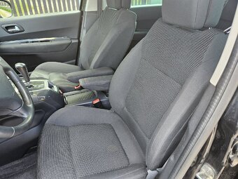 PEUGEOT 5008 HDI 1,6 AUTOMAT 7 MÍST RV 2014 - 10