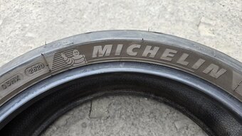 Michelin 180/55/17, DOT2620 - 10