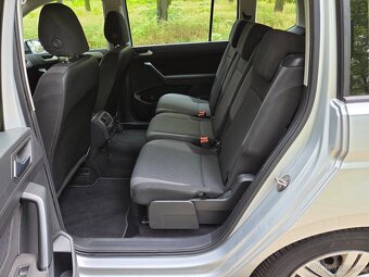 Nabízím k prodeji Volkswagen Touran 1.2 TSI 81 Kw - 10
