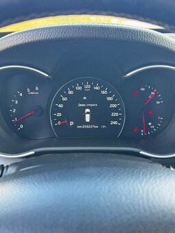 Kia Sorento 2.2 CRDi 4x4 – výborný stav, 259.000 km - 10