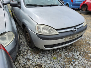 Opel Corsa 2001 C 1,0i a něco i 1,7DTi - pouze dily - 10