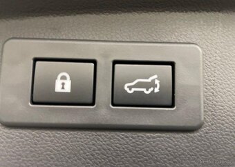 Subaru Outback 2.5 TOURING 2024 nové 124 kw1 - 10