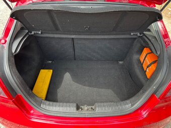 Kia Ceed 1.6 CRDi 85kw, 2008 - 10