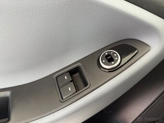 Hyundai i20 1.2 SERVISKA,ČR,1.MAJITEL - 10