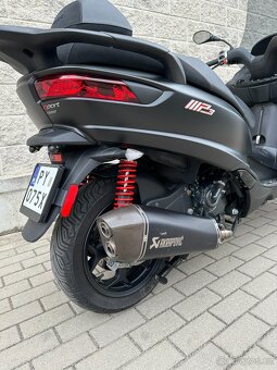 Piaggio MP3 500 HPE Advanced Sport Výfuk Akrapovič možná dop - 10