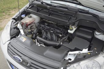 Ford C-Max 1.6 benzín 2009 - 10