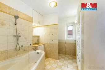 Prodej bytu 3+kk, 61 m², Pardubice, ul. Lexova - 10